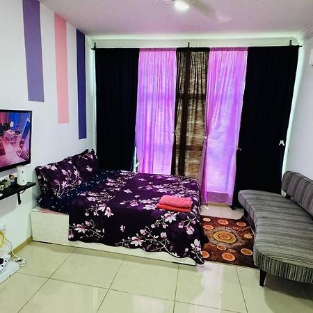 Vista Alam Roomstay Homestay شاه علام المظهر الخارجي الصورة