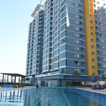 Vista Alam Roomstay Homestay شاه علام المظهر الخارجي الصورة