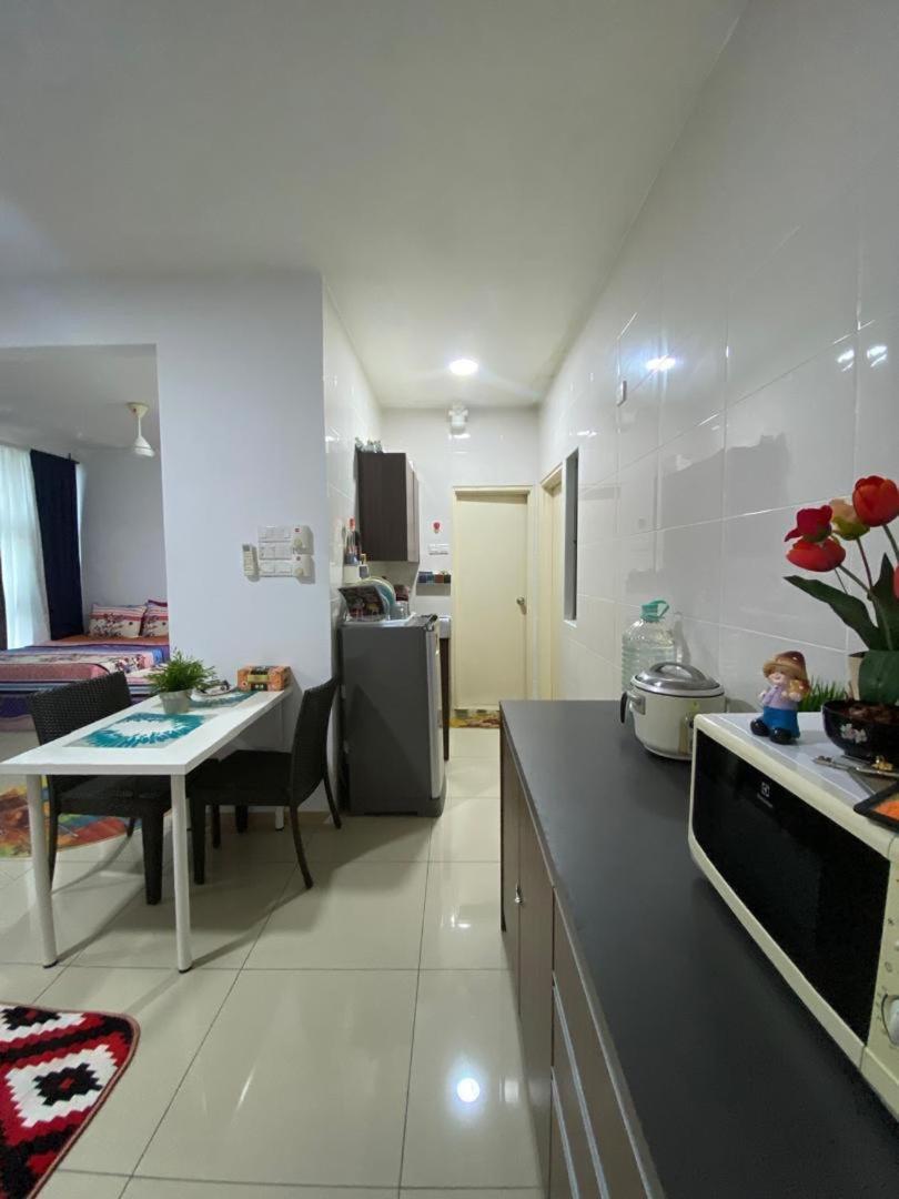 Vista Alam Roomstay Homestay شاه علام المظهر الخارجي الصورة