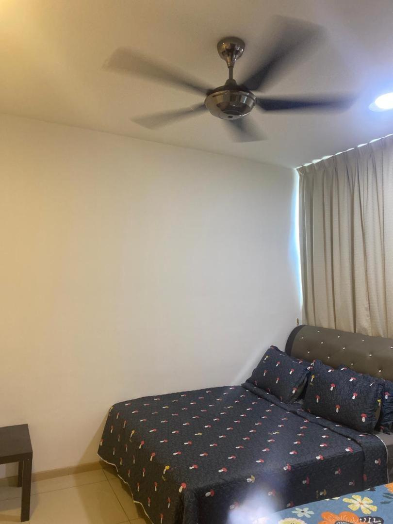 Vista Alam Roomstay Homestay شاه علام المظهر الخارجي الصورة