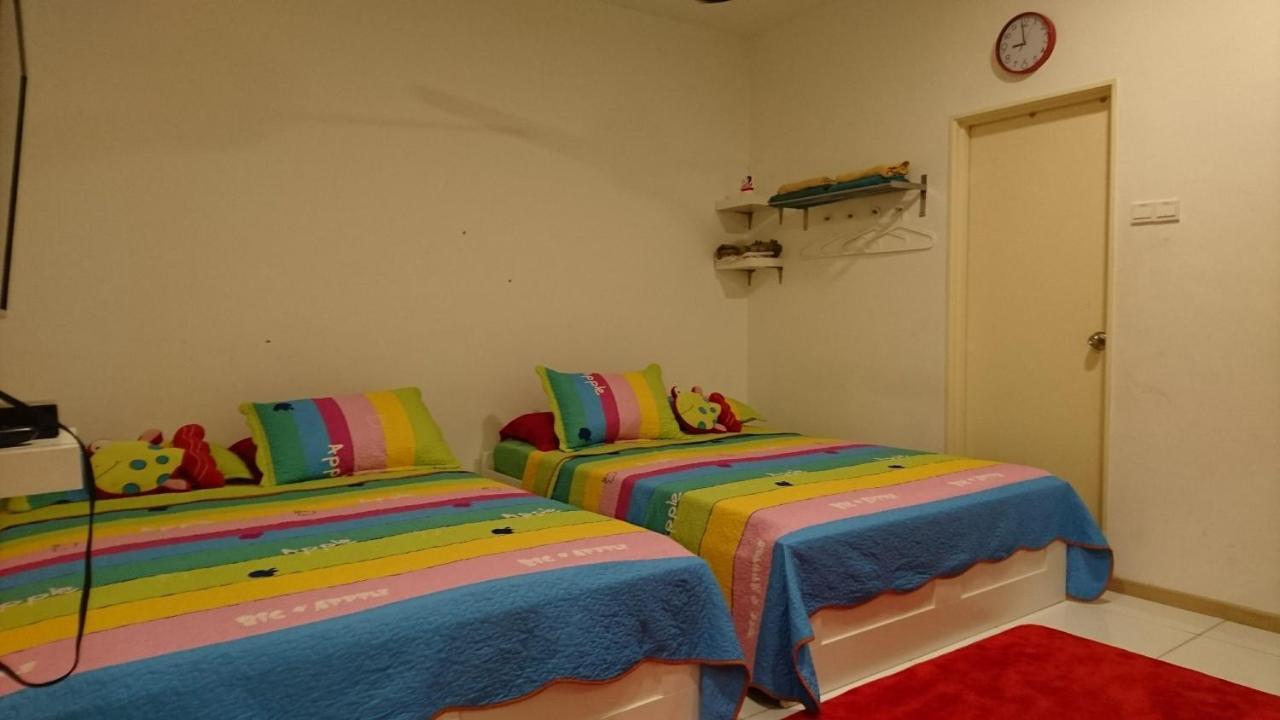 Vista Alam Roomstay Homestay شاه علام المظهر الخارجي الصورة